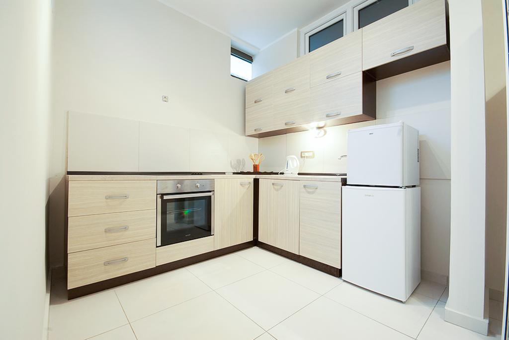 Domador Rooms & Apartments Bečići Exteriör bild