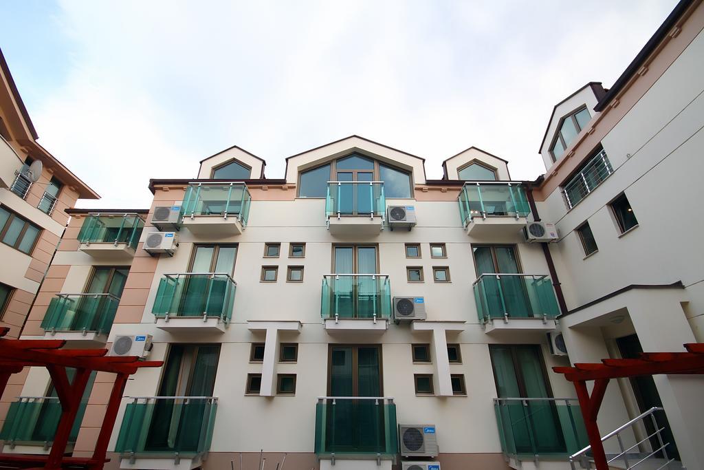 Domador Rooms & Apartments Bečići Exteriör bild