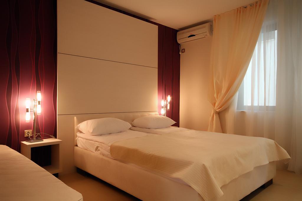Domador Rooms & Apartments Bečići Exteriör bild