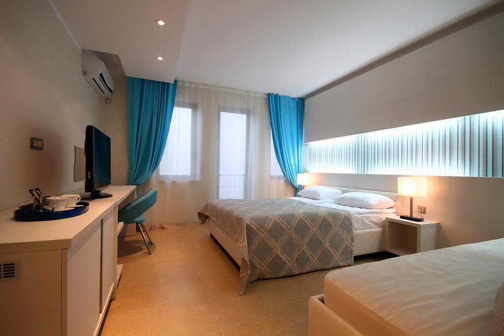 Domador Rooms & Apartments Bečići Exteriör bild