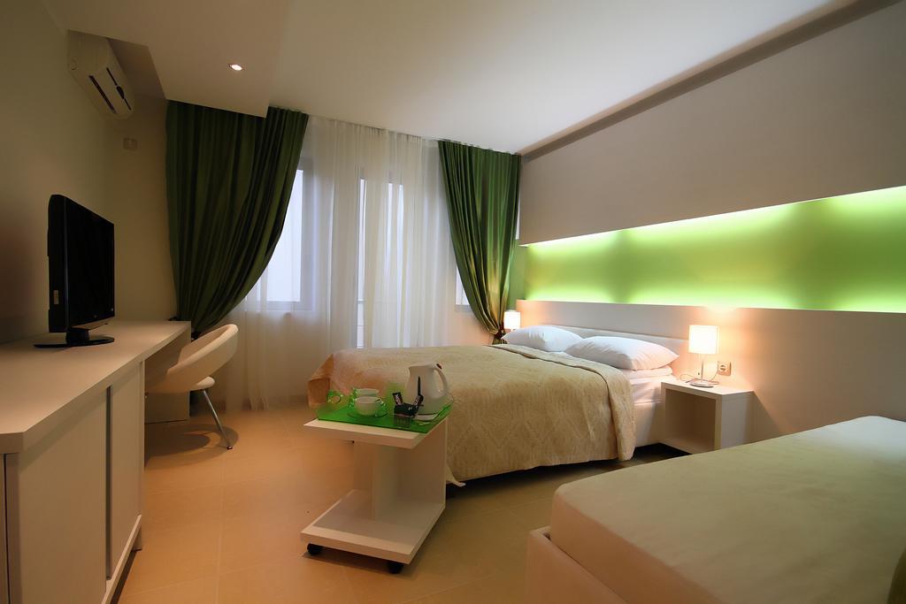 Domador Rooms & Apartments Bečići Exteriör bild
