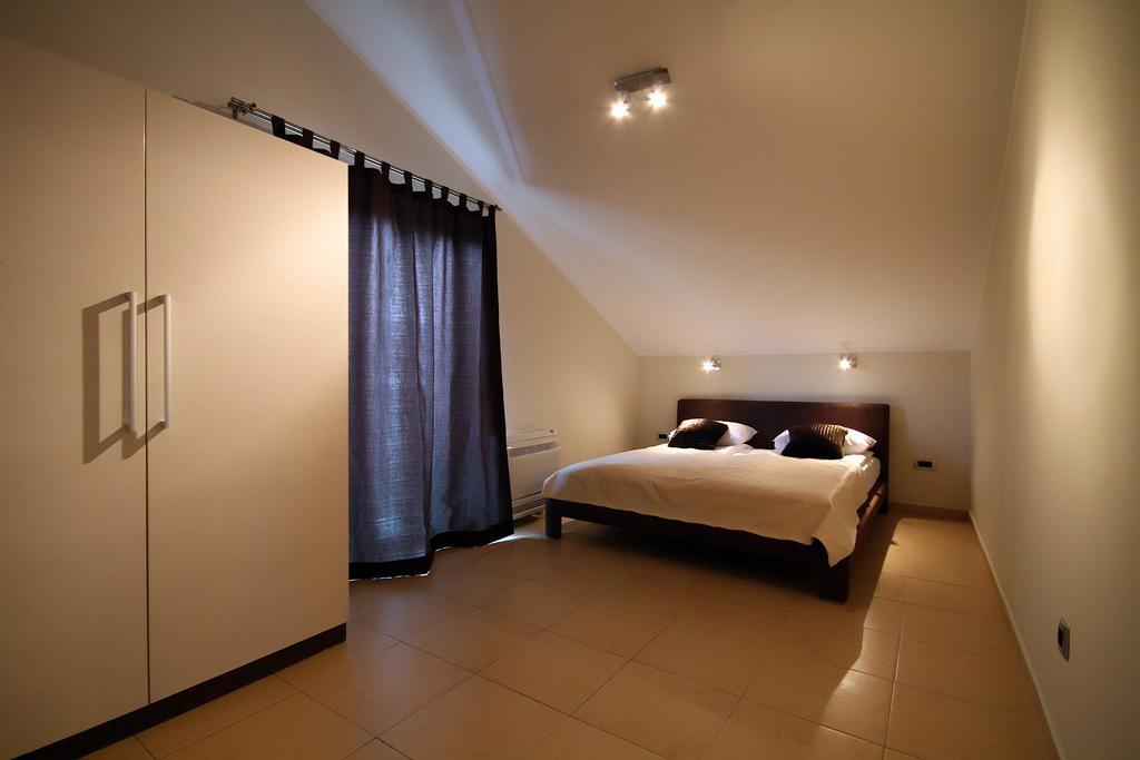 Domador Rooms & Apartments Bečići Exteriör bild