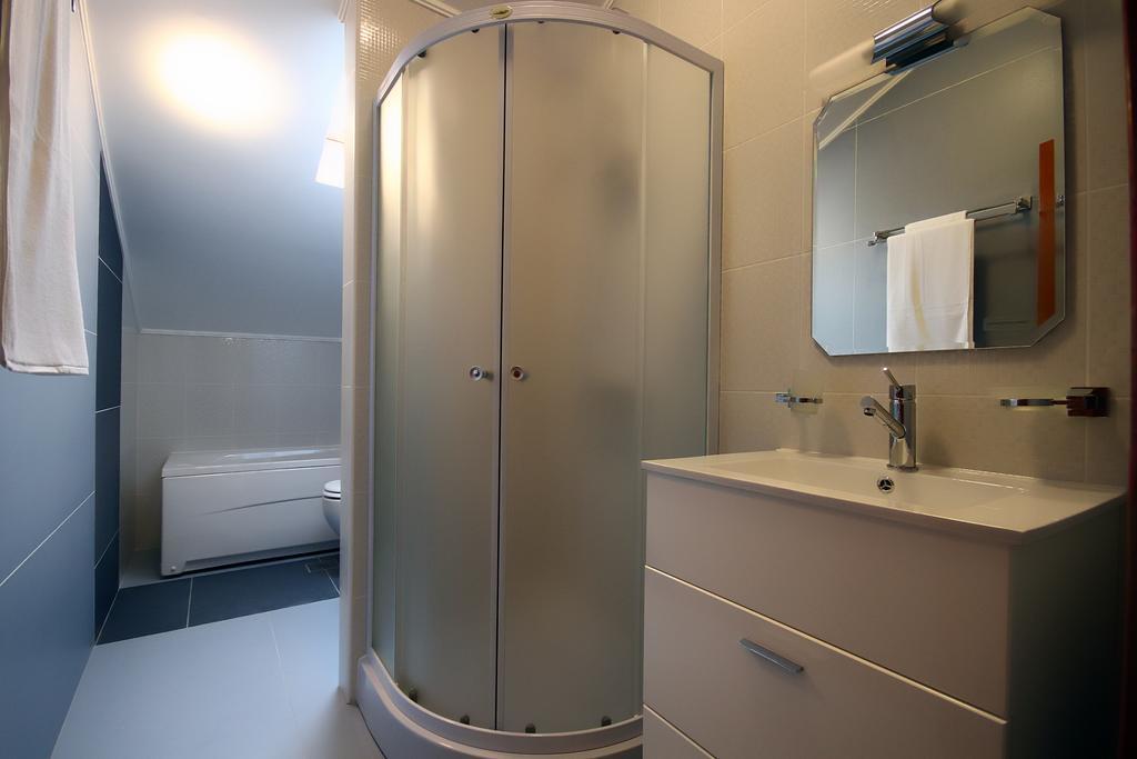 Domador Rooms & Apartments Bečići Exteriör bild